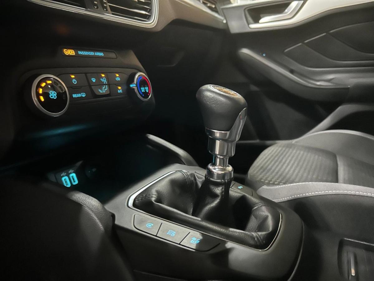 ford-focus-2022-diesel-1499cc