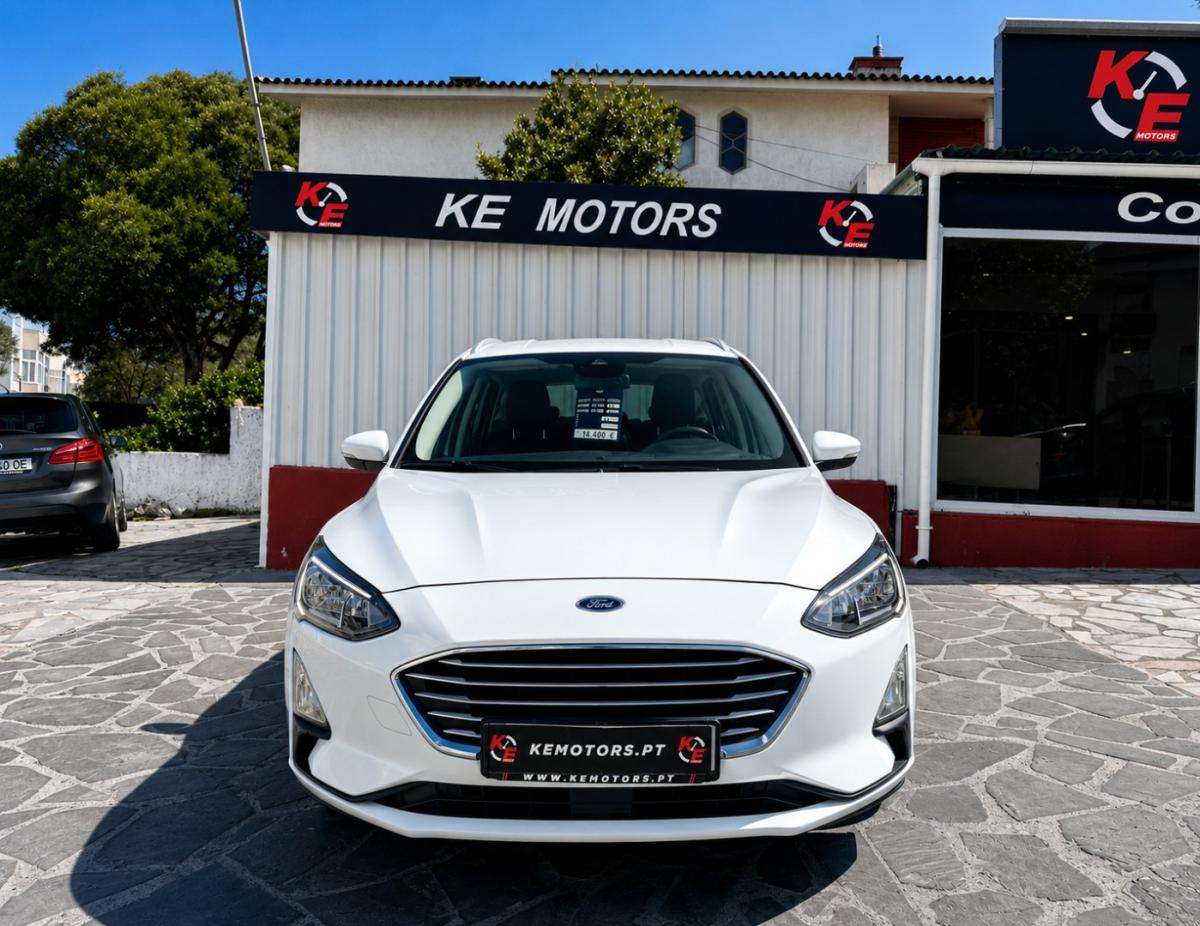 ford-focus-2022-diesel-1499cc