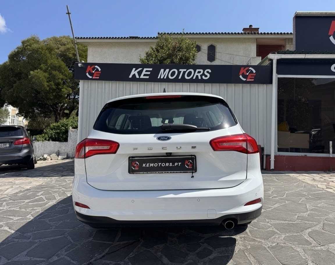 ford-focus-2022-diesel-1499cc