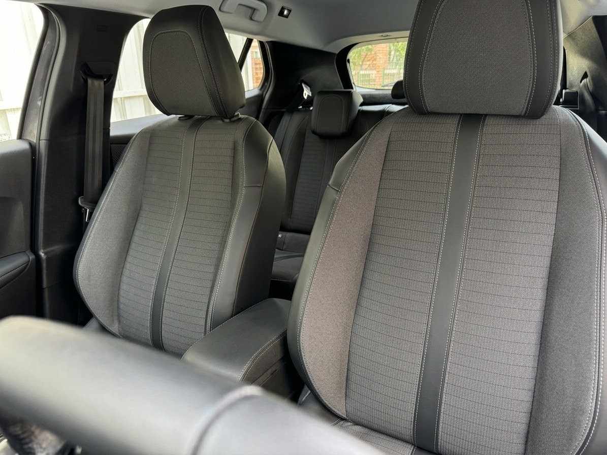 peugeot-2008-2022-gasolina-1199cc