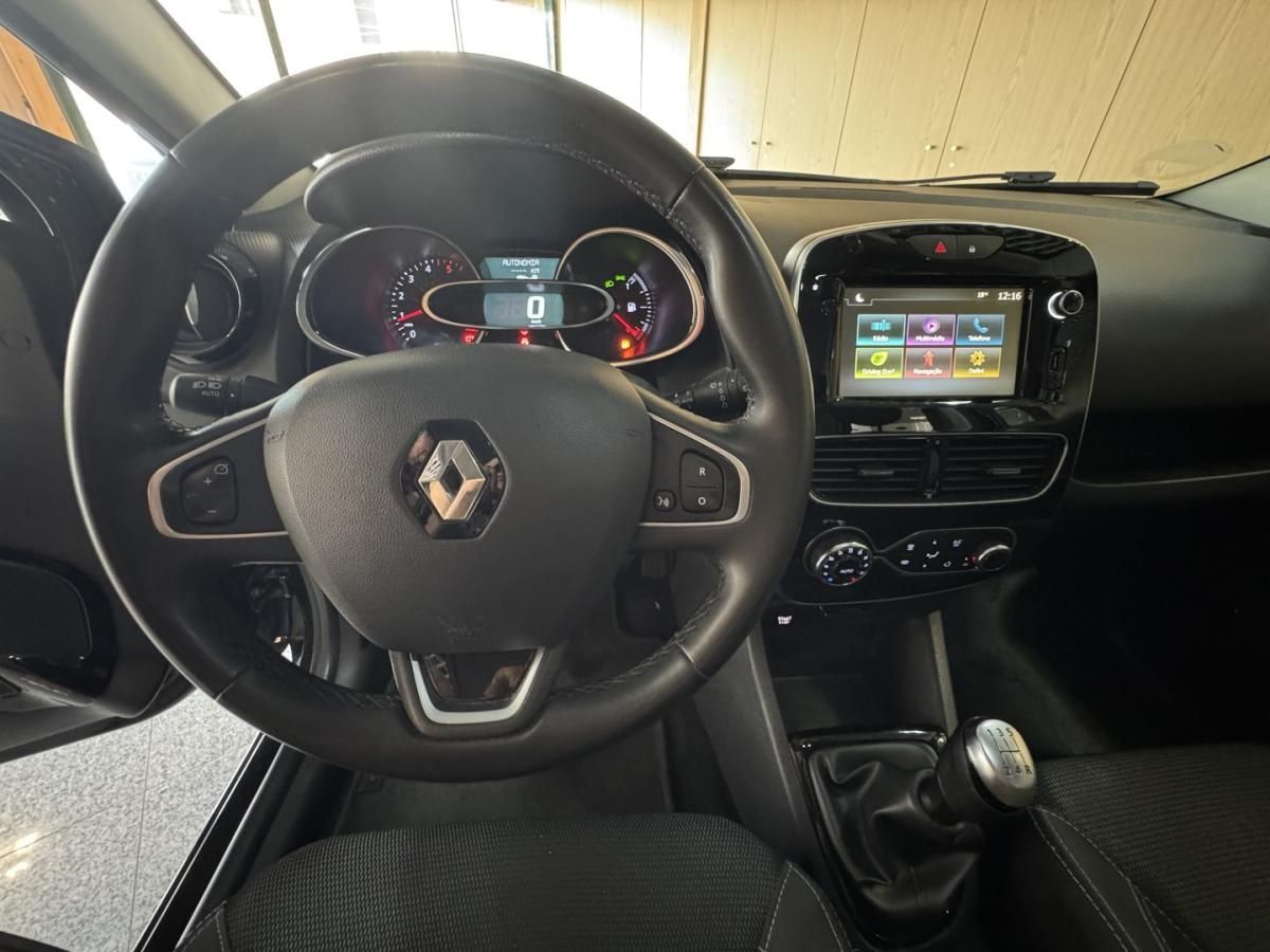 renault-clio-sport-tourer-2019-diesel-1461cc