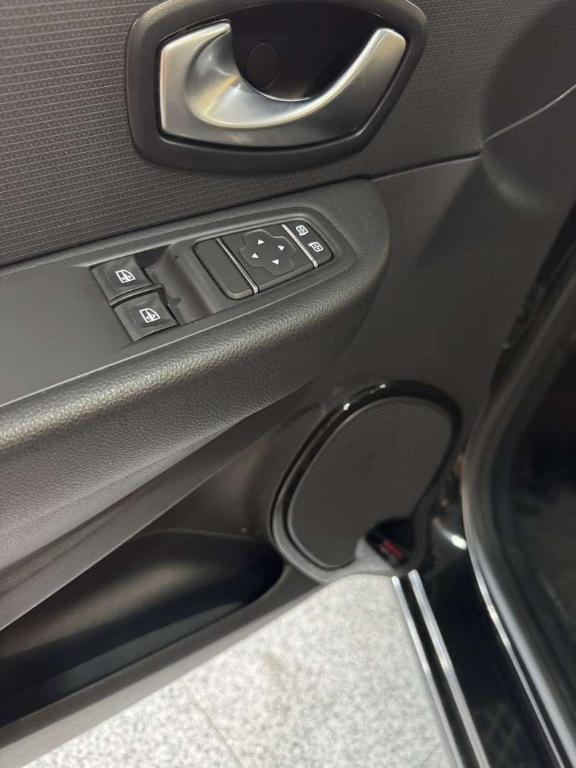 renault-clio-sport-tourer-2019-diesel-1461cc