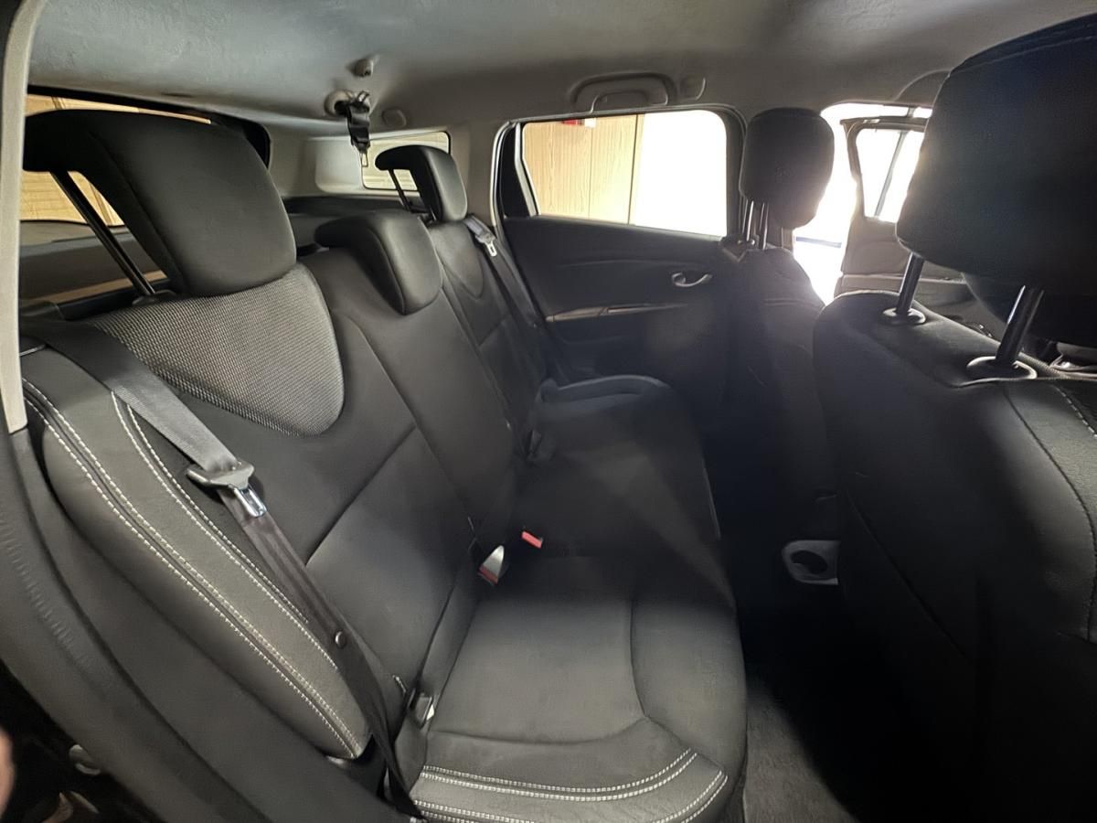 renault-clio-sport-tourer-2019-diesel-1461cc