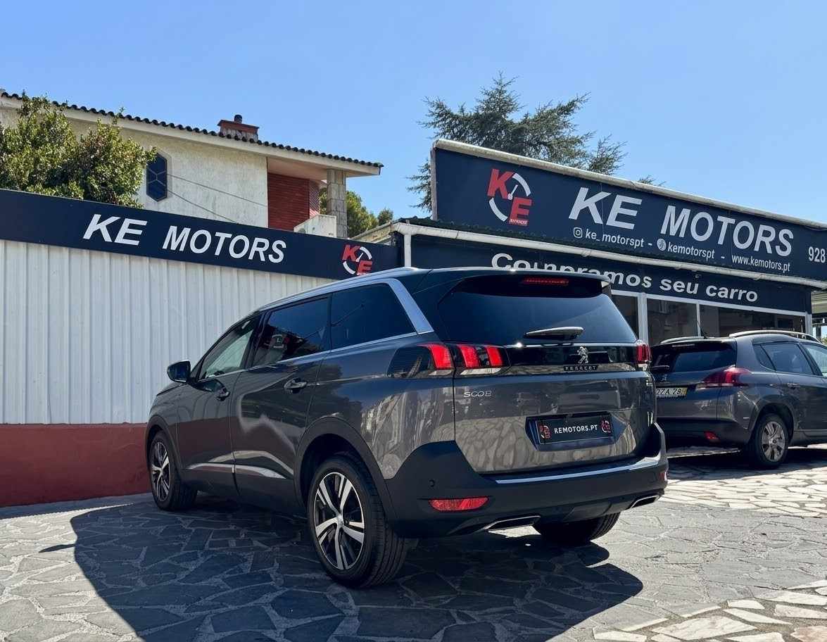 peugeot-5008-2019-diesel-1499cc