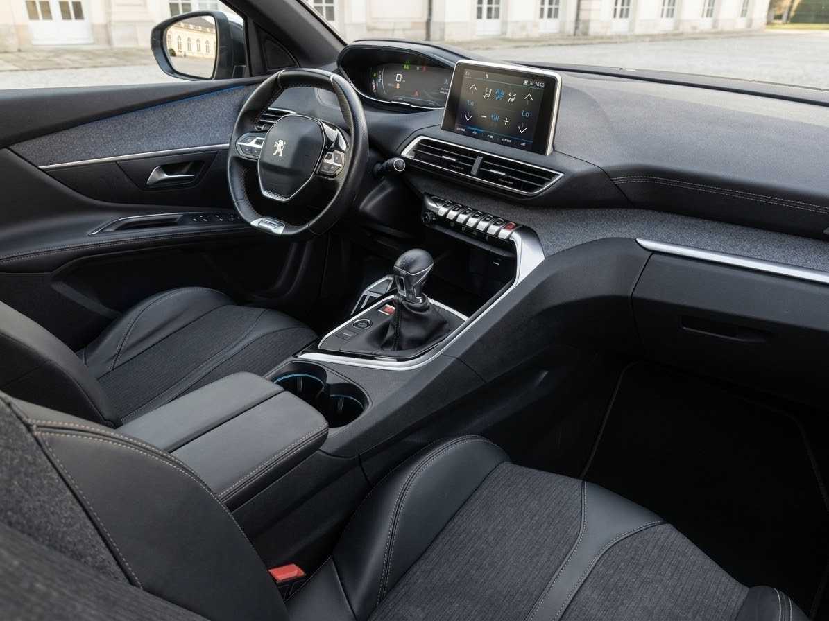 peugeot-5008-2019-diesel-1499cc