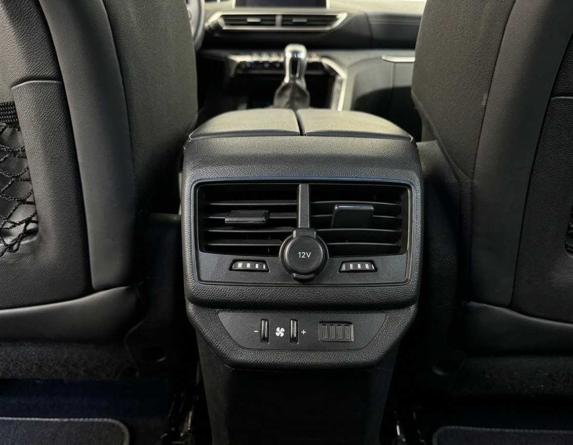 peugeot-5008-2019-diesel-1499cc