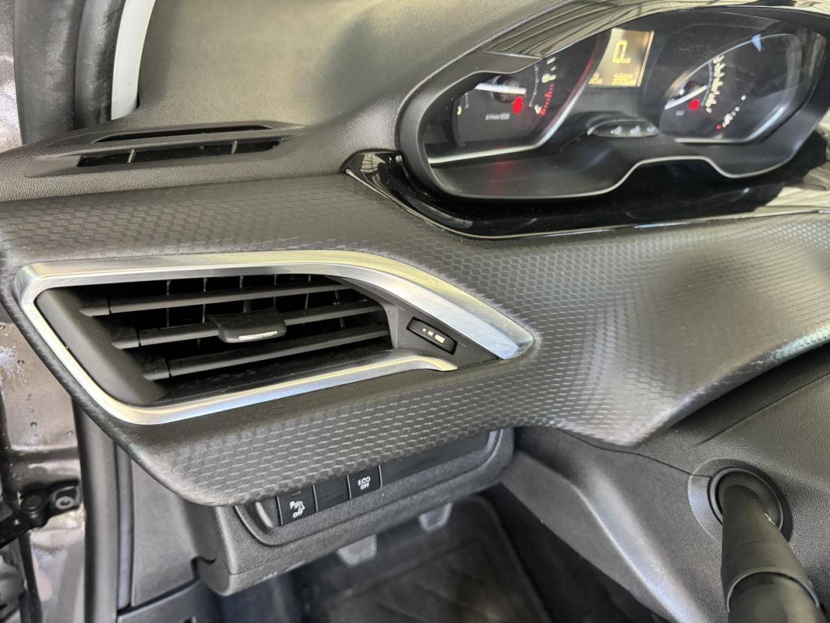 peugeot-2008-2019-gasolina-1199cc