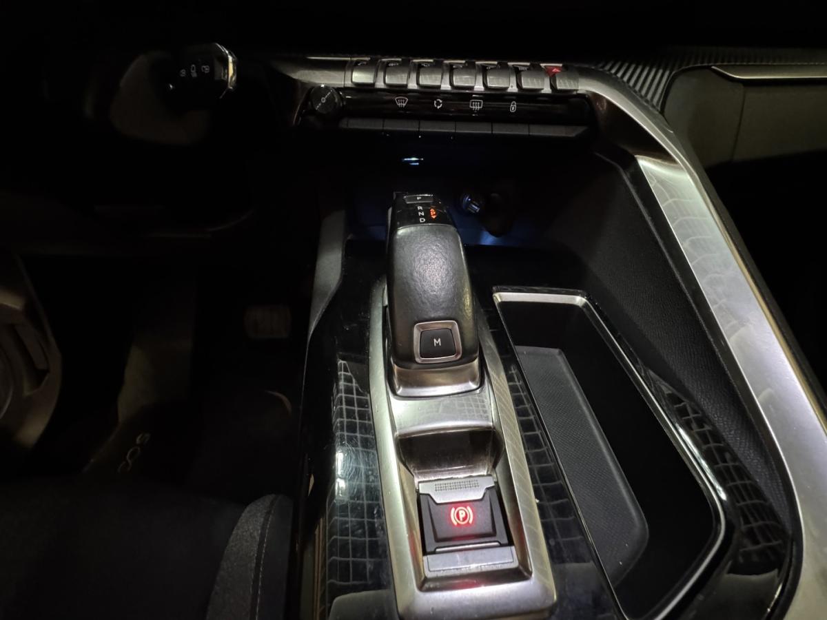 peugeot-5008-2018-diesel-1499cc