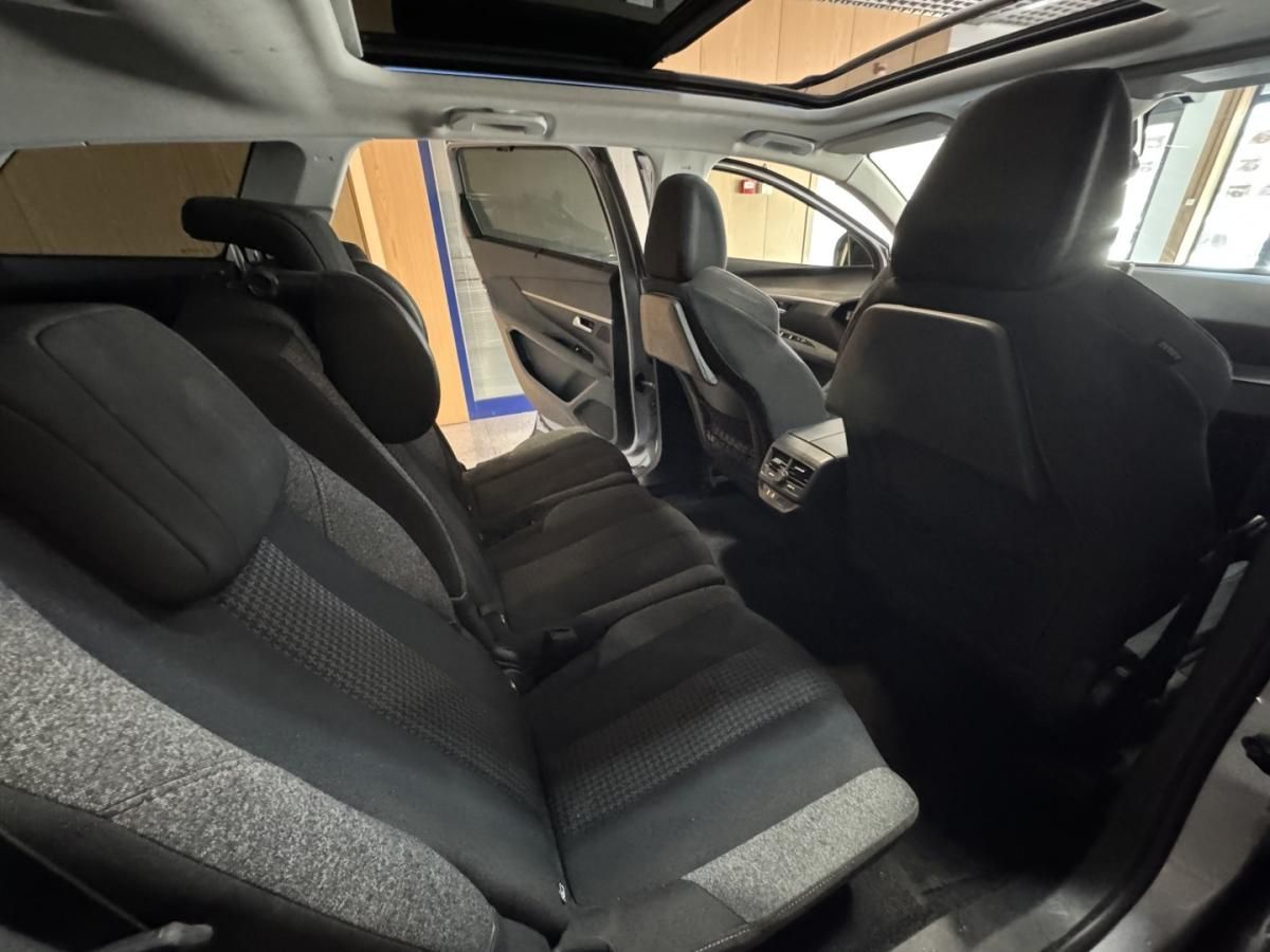 peugeot-5008-2018-diesel-1499cc