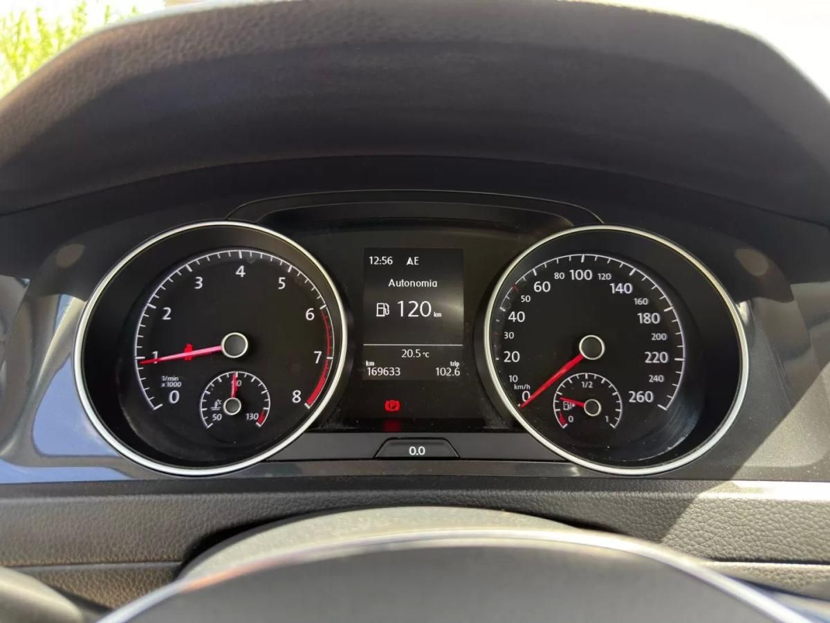 volkswagen-golf-2019-gasolina-999cc