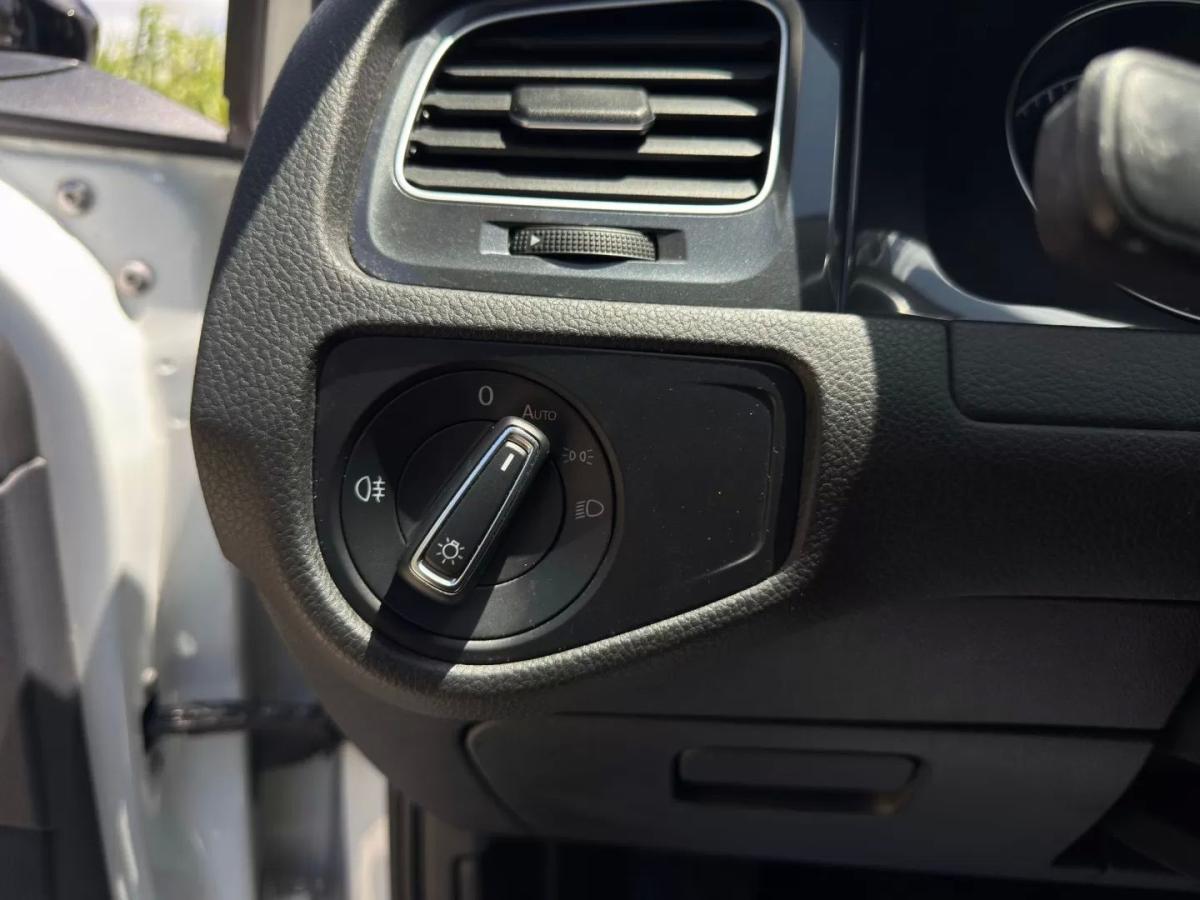 volkswagen-golf-2019-gasolina-999cc