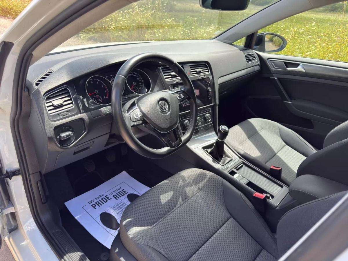 volkswagen-golf-2019-gasolina-999cc