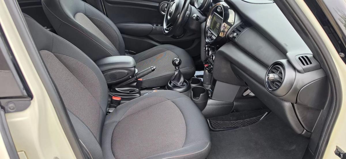 mini-hatch-2018-gasolina-1499cc