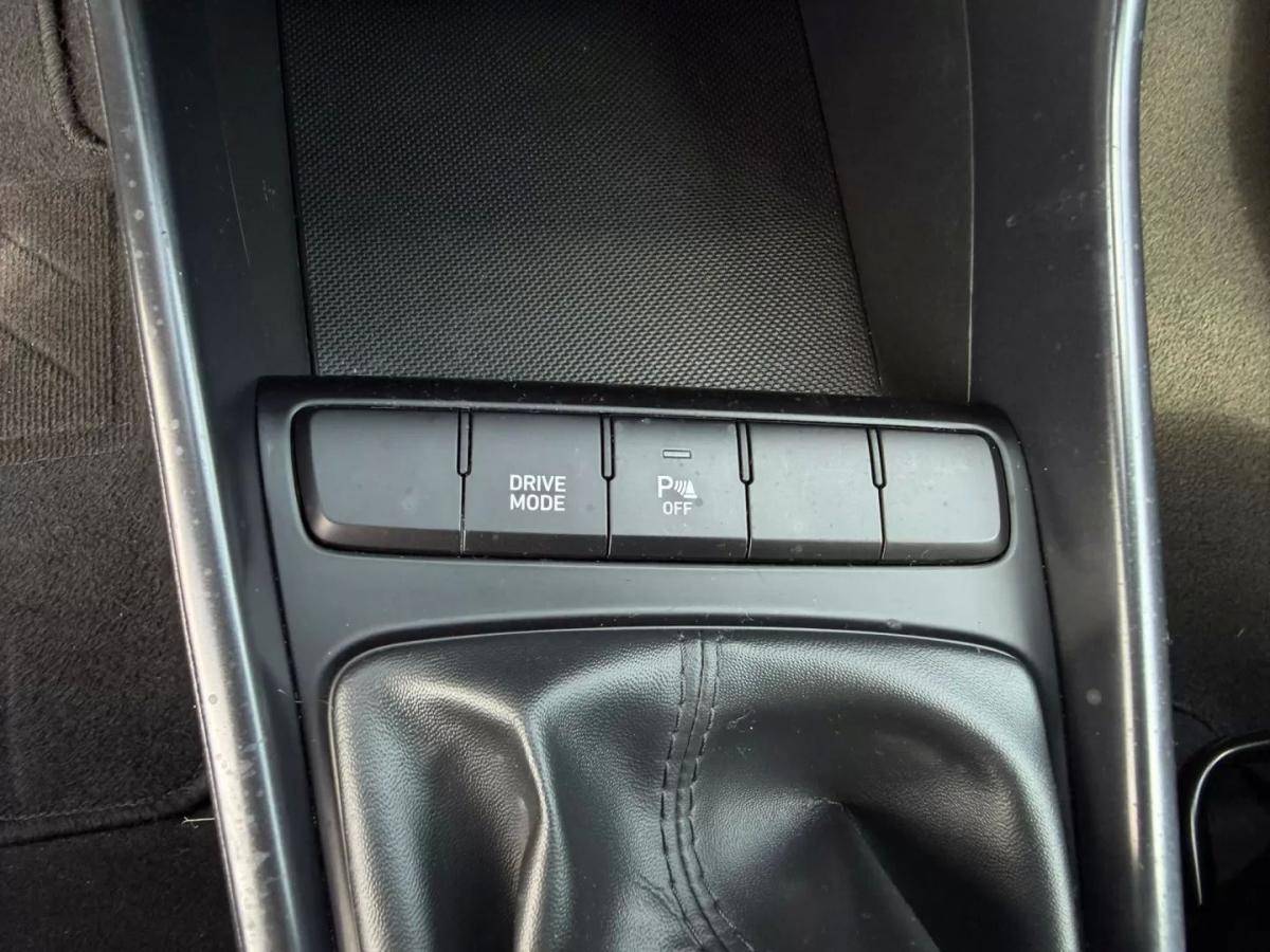 hyundai-i20-2023-gasolina-998cc