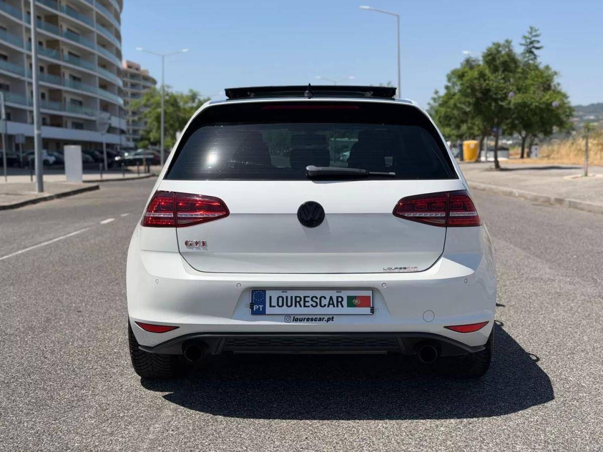 volkswagen-golf-2013-gasolina-1984cc