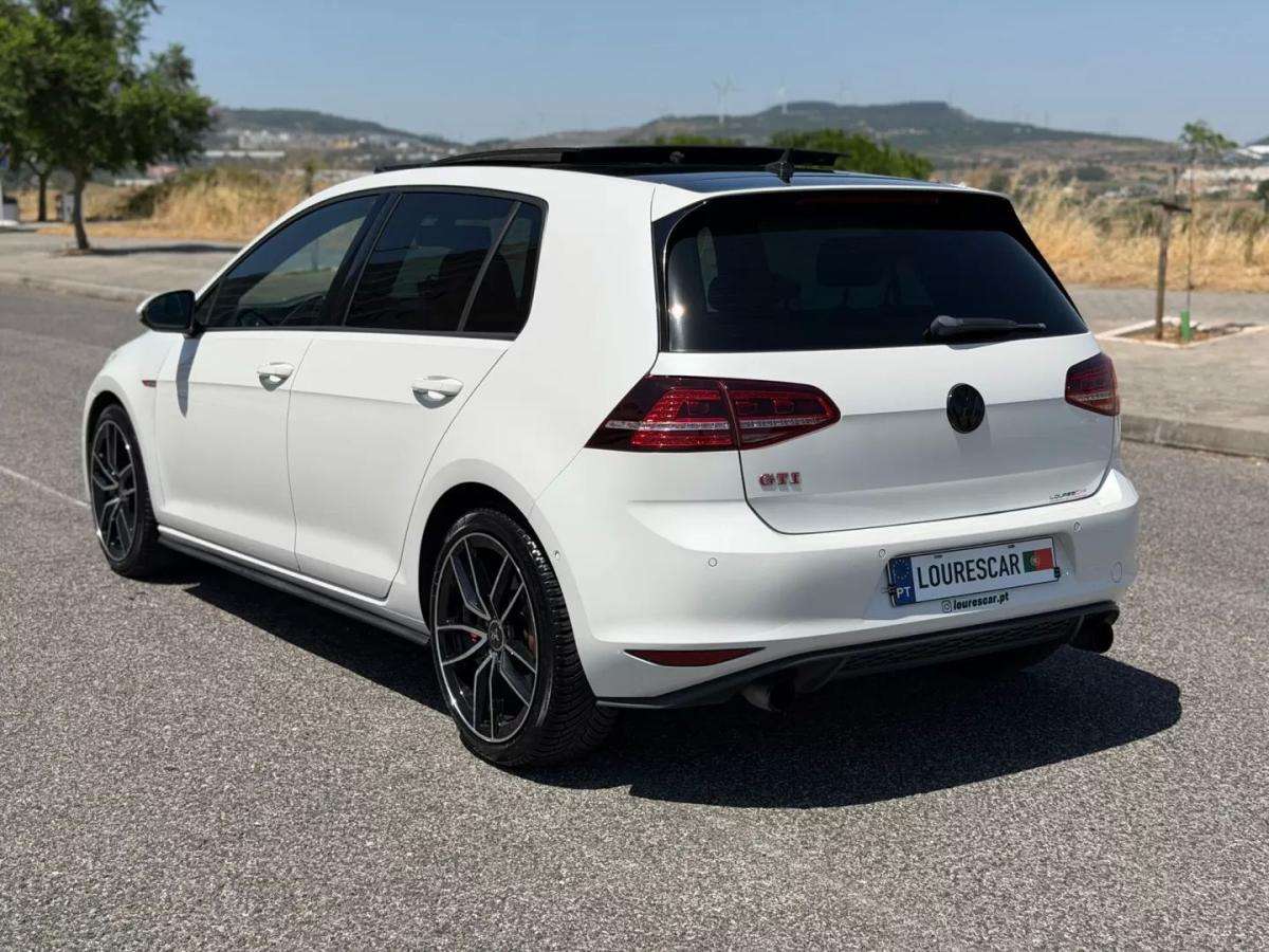 volkswagen-golf-2013-gasolina-1984cc