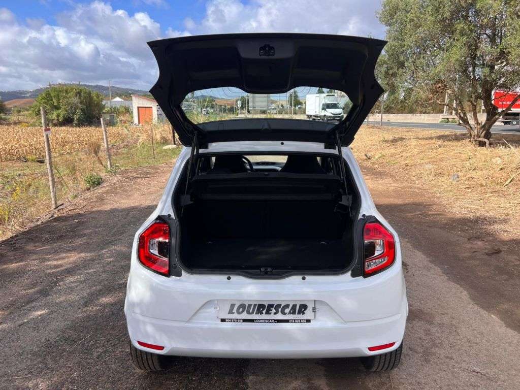renault-twingo-2022-eletrico-200cc
