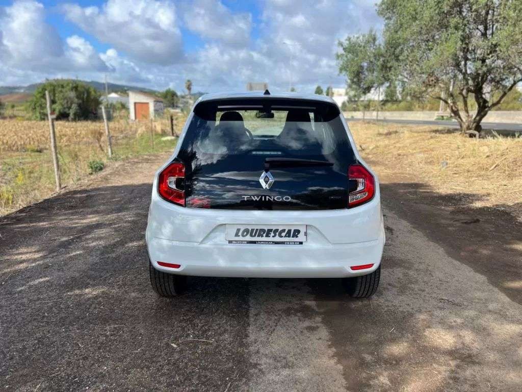 renault-twingo-2022-eletrico-200cc