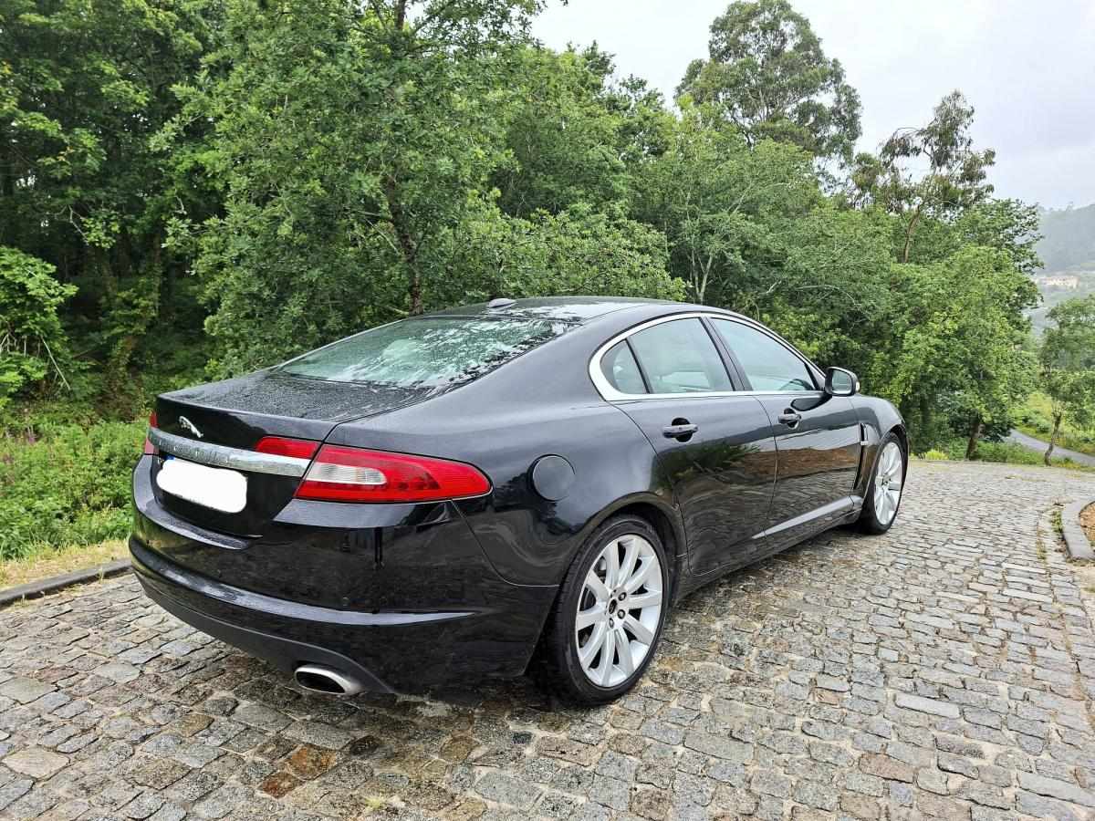 jaguar-xf-2-7-v6-2008-diesel-2720cc