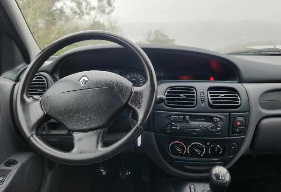 renault-megane-1-4-1999-gasolina-1390cc