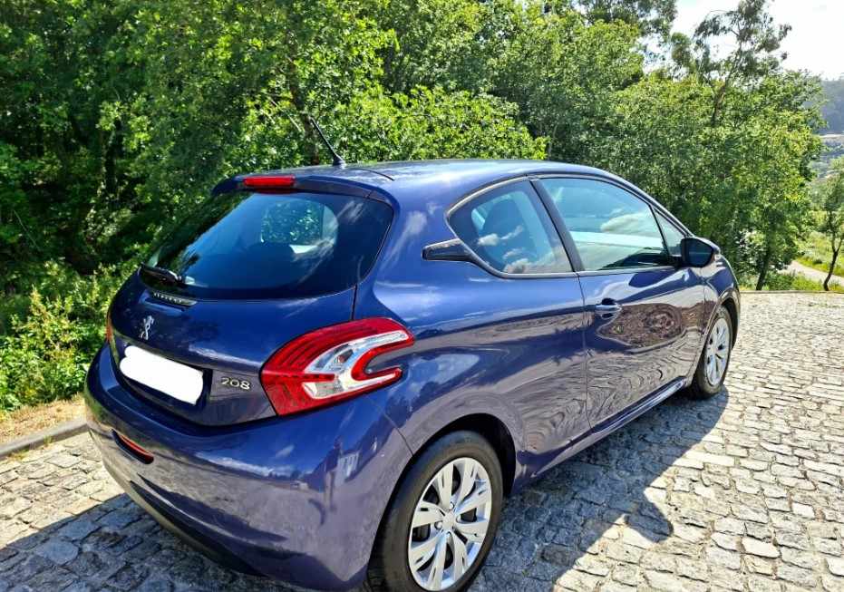 peugeot-208-1-4-hdi-2012-diesel-1398cc