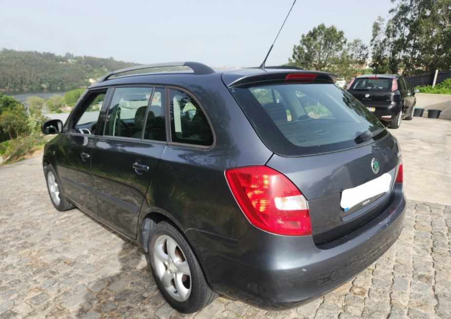 skoda-fabia-1-2-htp-2009-gasolina-1198cc
