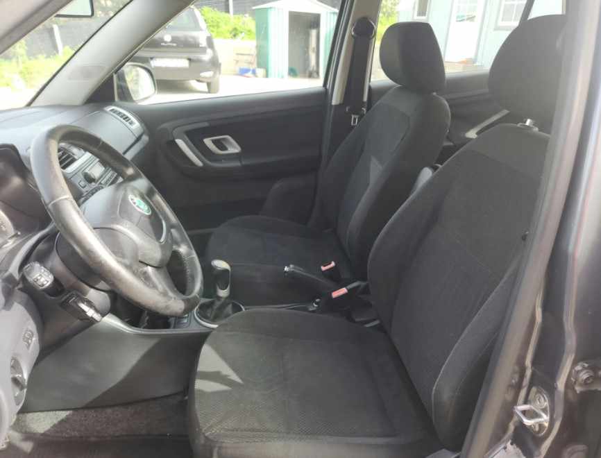 skoda-fabia-1-2-htp-2009-gasolina-1198cc