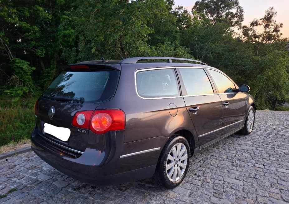 volkswagen-passat-variant-1-6-2010-diesel-1598cc