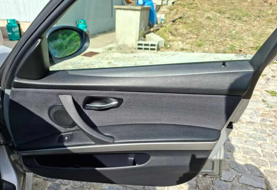 bmw-serie-3-320d-2008-diesel-1995cc