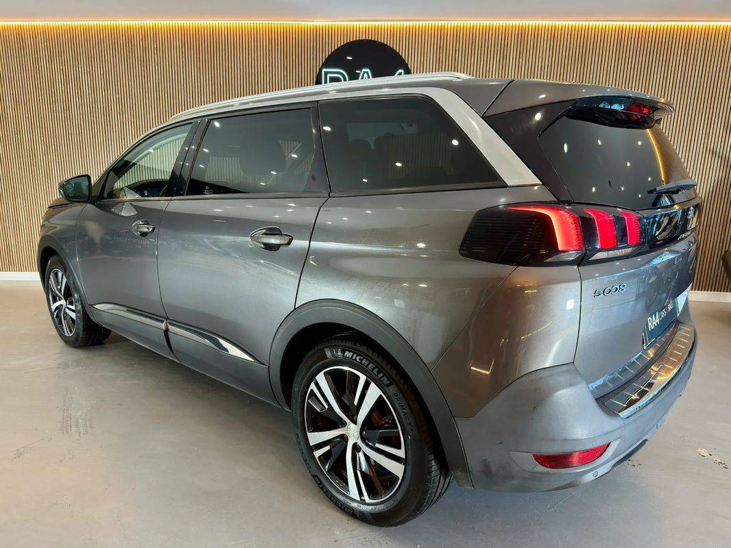 peugeot-5008-2020-diesel-1499cc