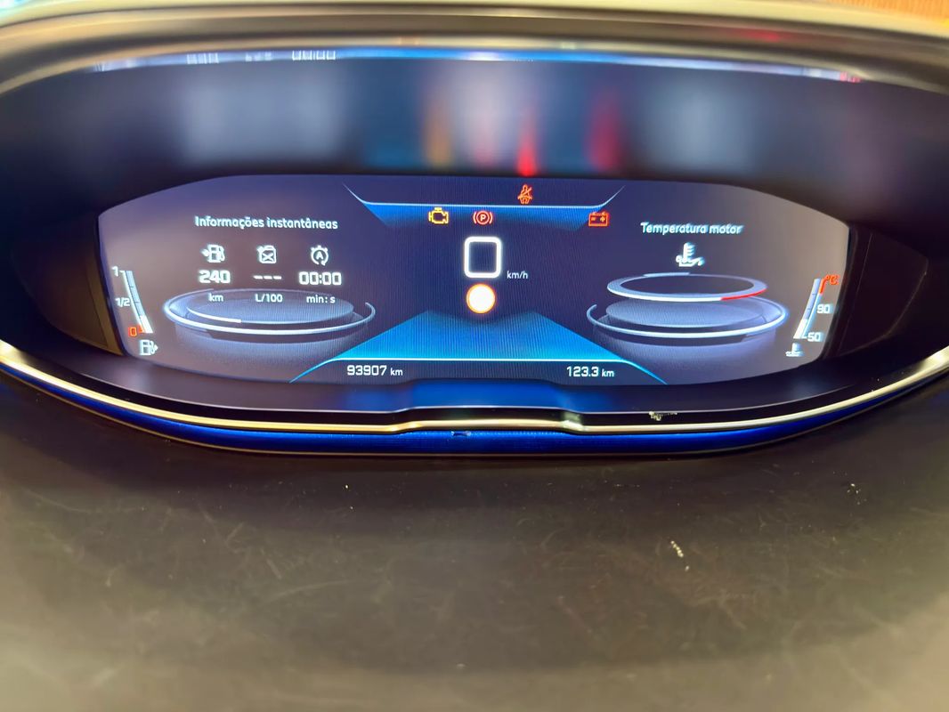 peugeot-5008-2020-diesel-1499cc