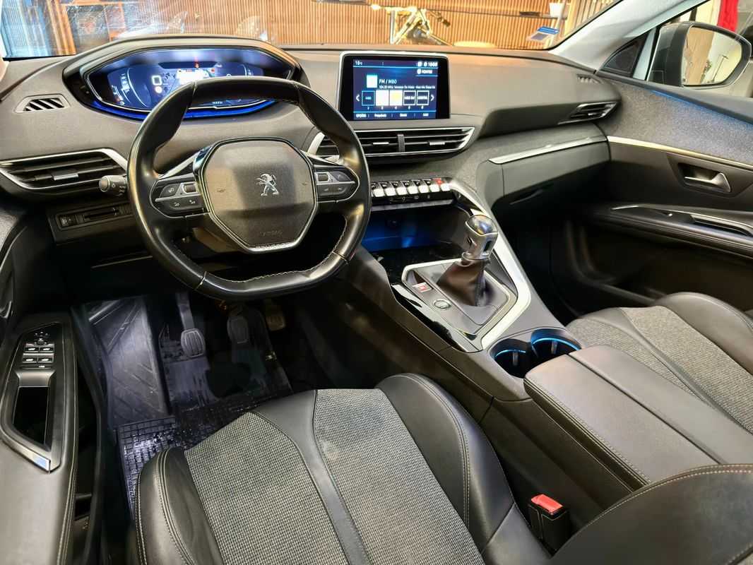 peugeot-5008-2020-diesel-1499cc