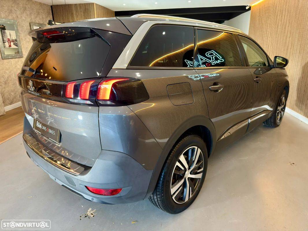 peugeot-5008-2020-diesel-1499cc