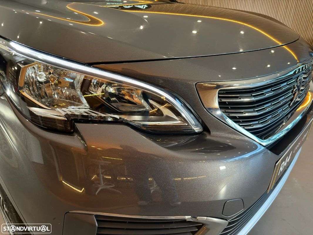 peugeot-5008-2020-diesel-1499cc