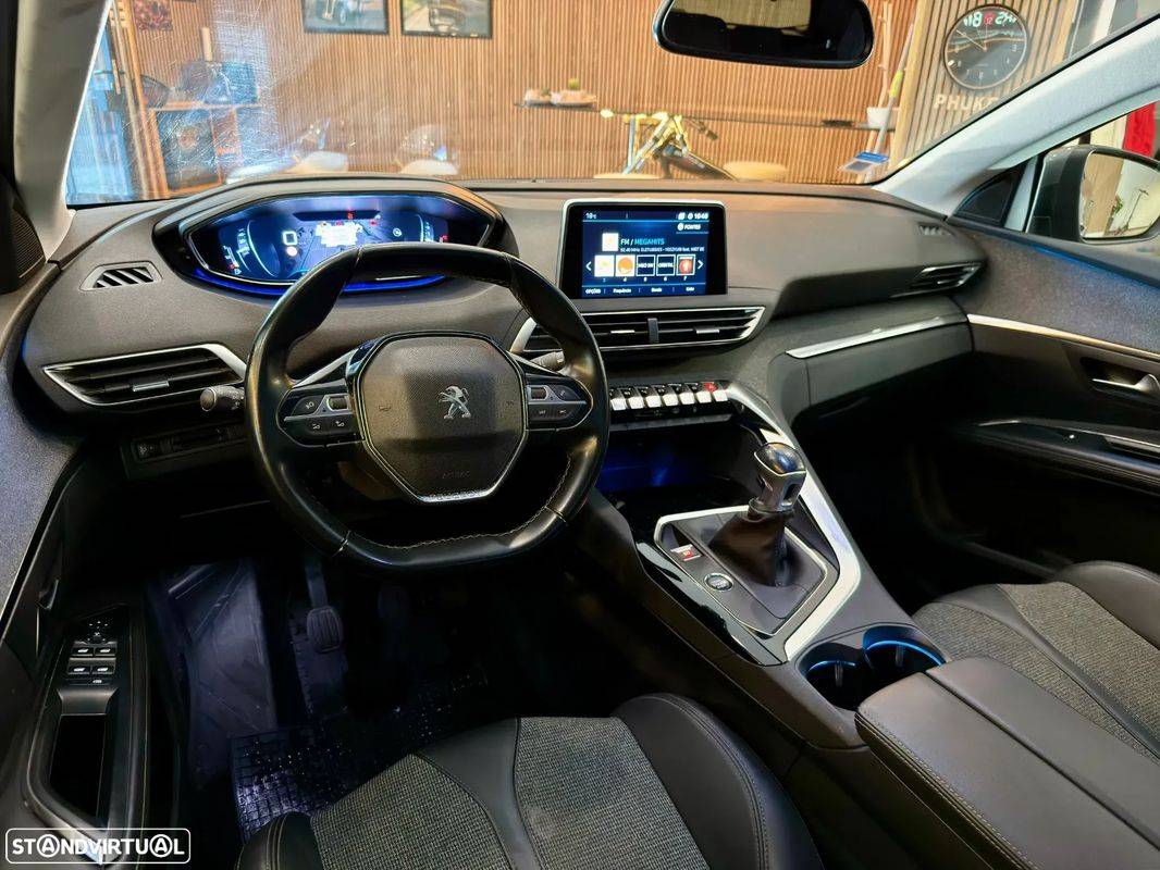 peugeot-5008-2020-diesel-1499cc