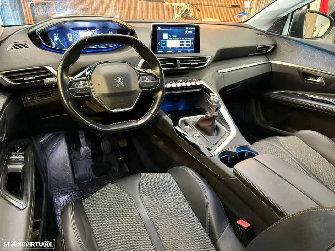 peugeot-5008-2020-diesel-1499cc