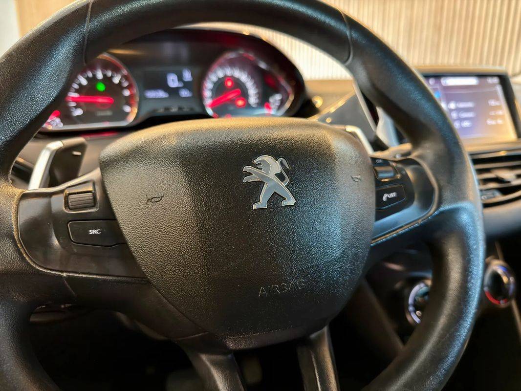 peugeot-208-2012-diesel-1398cc