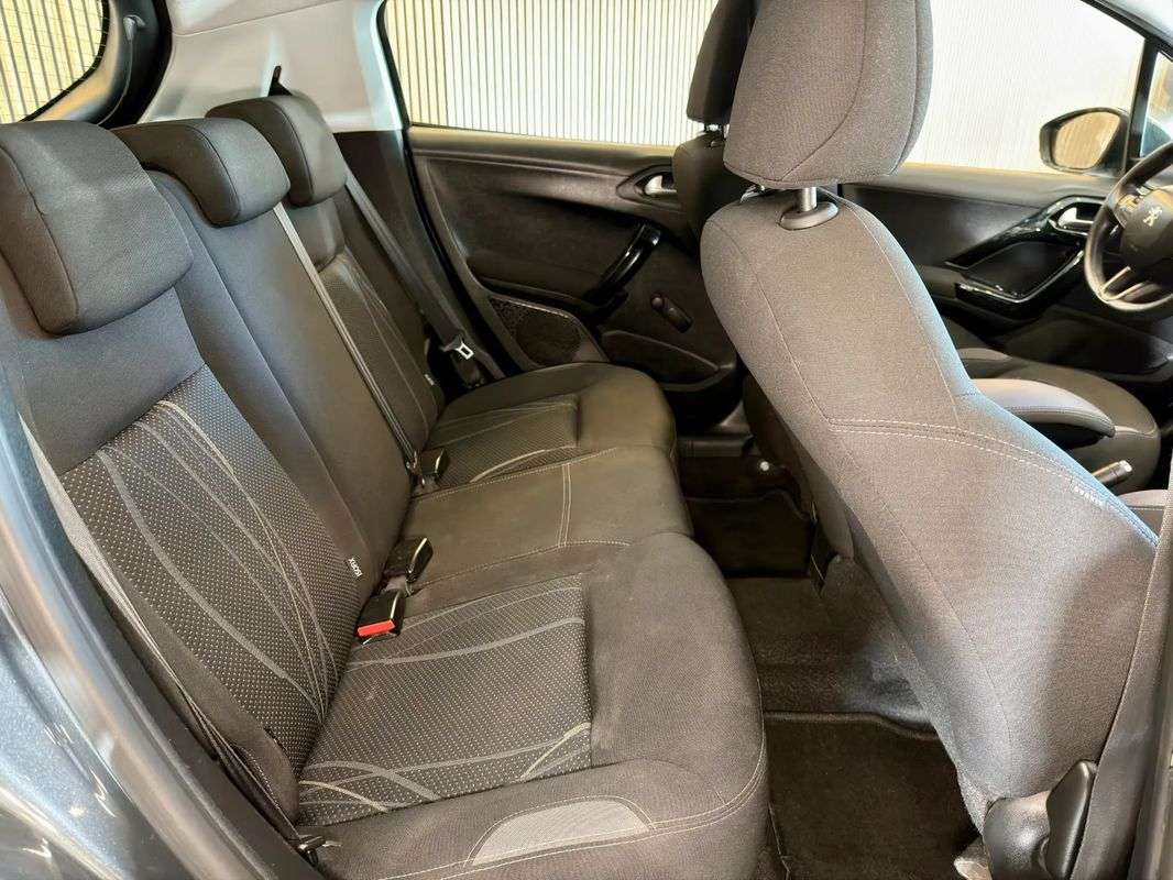 peugeot-208-2012-diesel-1398cc