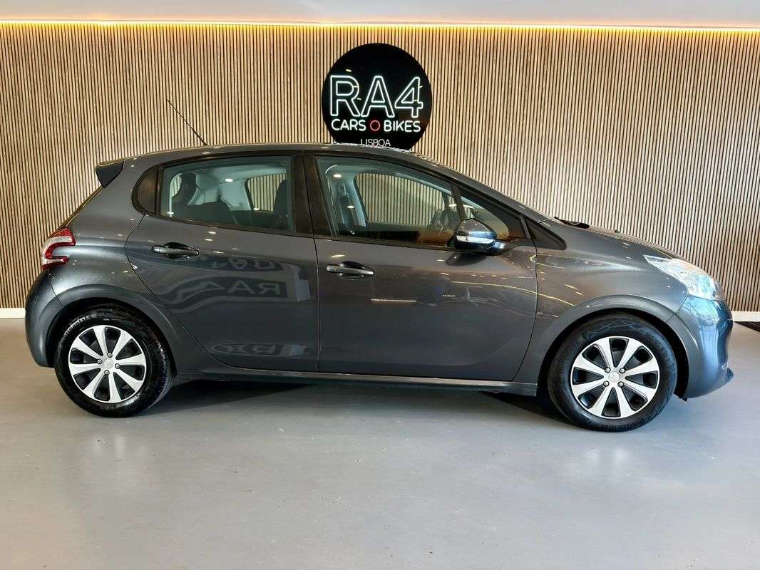 peugeot-208-2012-diesel-1398cc