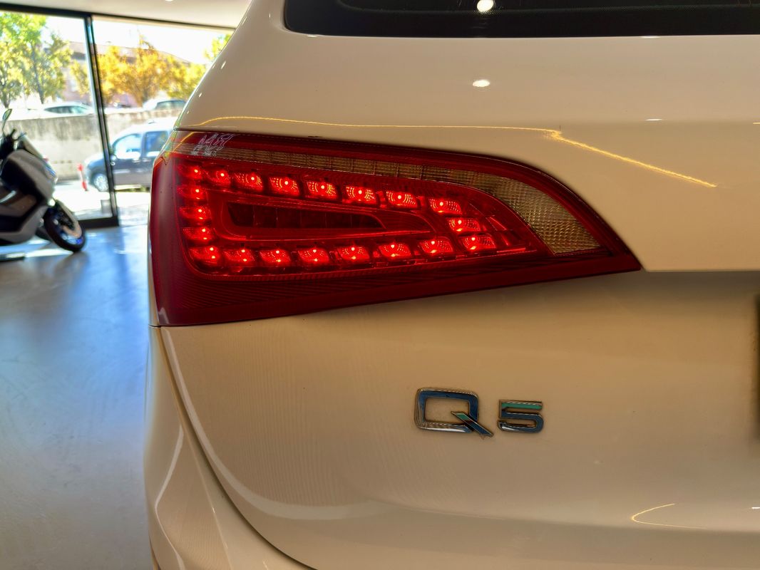 audi-q5-2010-gasolina-1984cc
