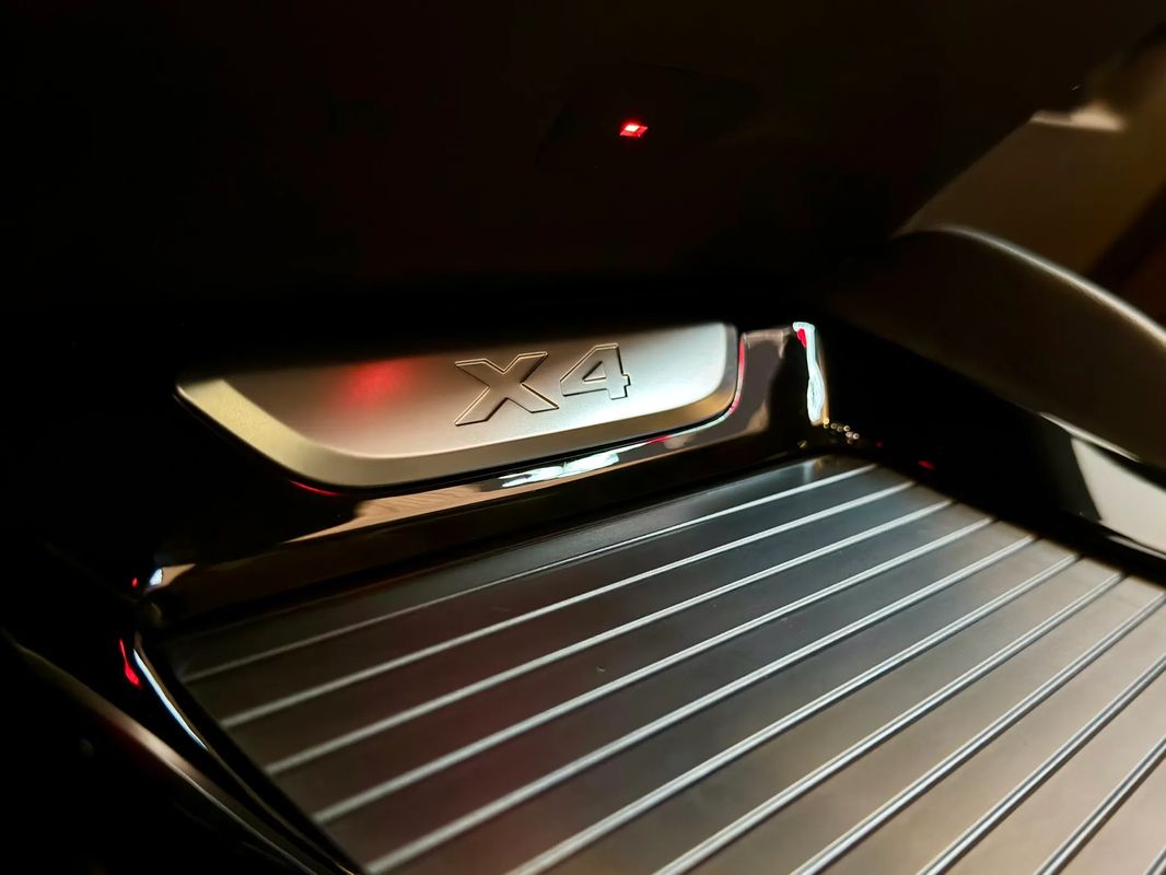 bmw-x4-2018-diesel-1995cc