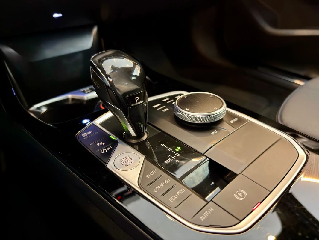 bmw-serie-1-2020-diesel-1496cc