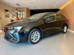 toyota-corolla-2023-hibrido-a-gasolina-1798cc