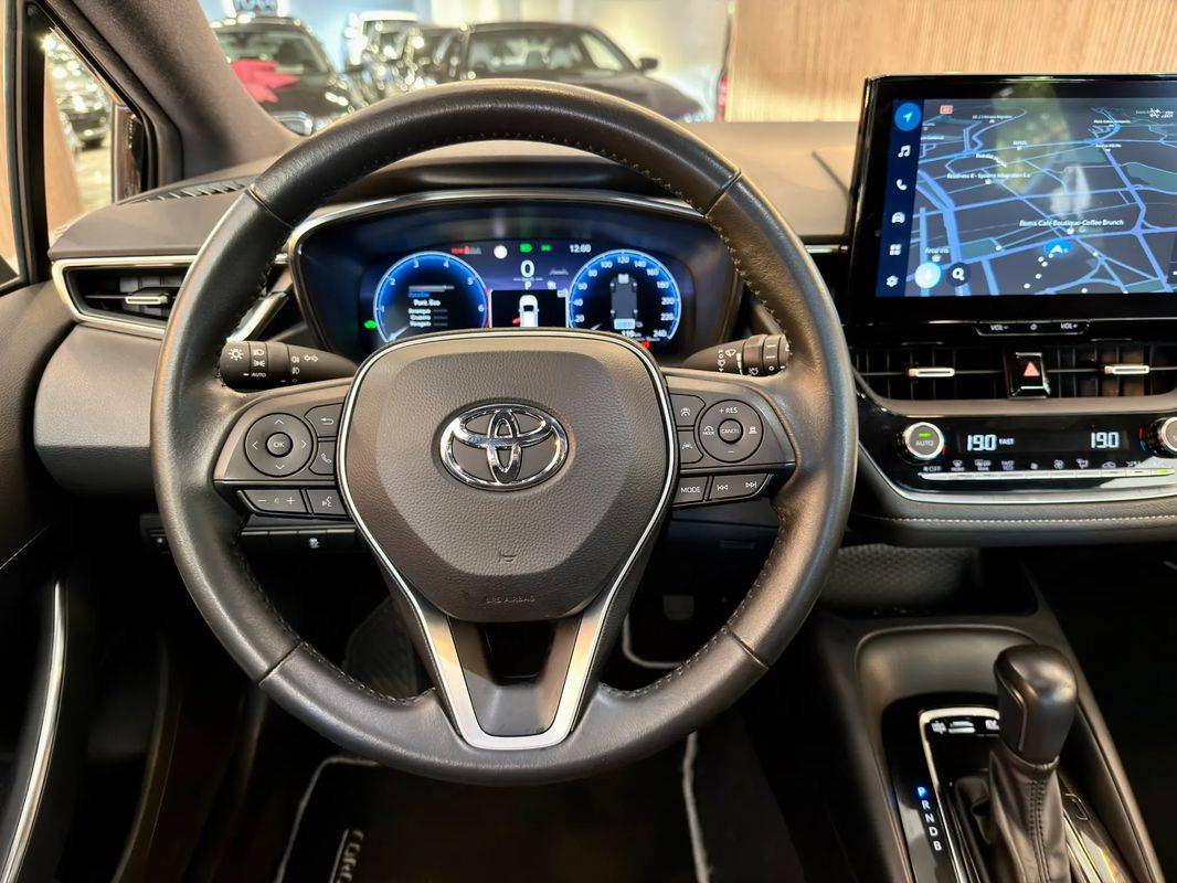 toyota-corolla-2023-hibrido-a-gasolina-1798cc