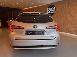 toyota-corolla-2021-hibrido-a-gasolina-1798cc