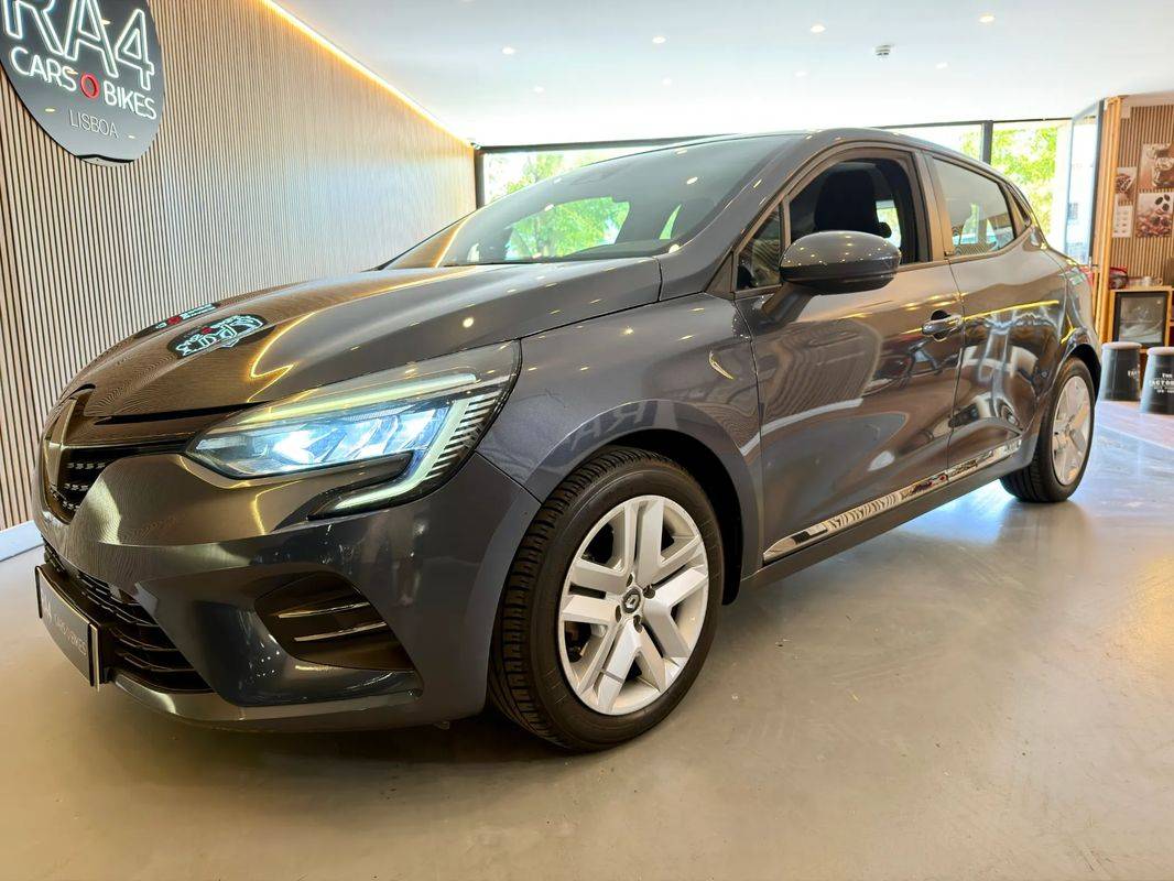 renault-clio-2021-hibrido-a-gasolina-1598cc