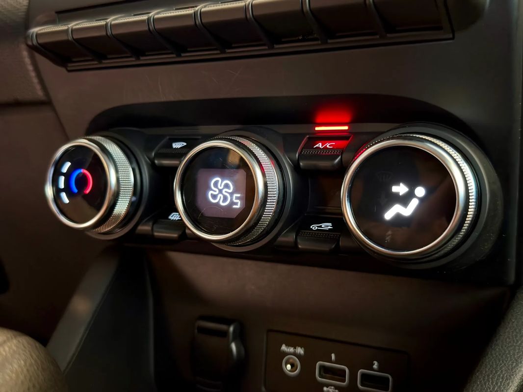 renault-clio-2021-hibrido-a-gasolina-1598cc