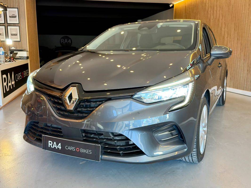 renault-clio-2021-hibrido-a-gasolina-1598cc