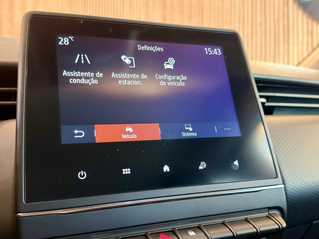 renault-clio-2021-hibrido-a-gasolina-1598cc
