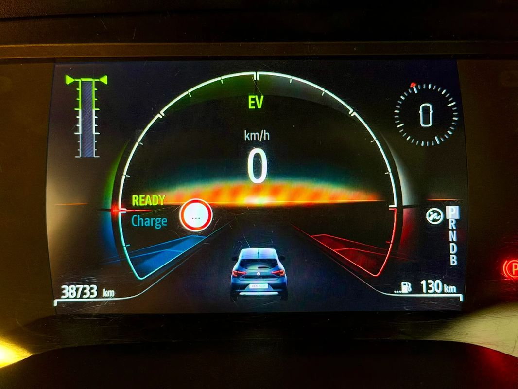 renault-clio-2021-hibrido-a-gasolina-1598cc